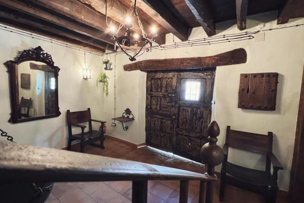 La Casa De La Abuela Amalia Apartment อาเรนัส เด ซานเปโดร ภายนอก รูปภาพ