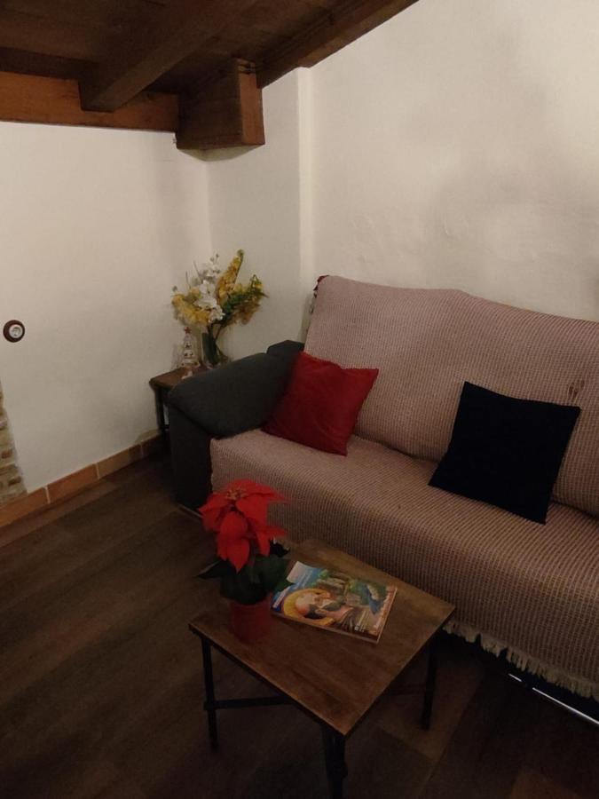 La Casa De La Abuela Amalia Apartment อาเรนัส เด ซานเปโดร ภายนอก รูปภาพ